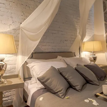 Luxury Procurator 7 In The Heart Of With Roof Terrace