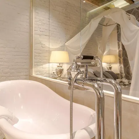 Luxury Procurator 7 In The Heart Of With Roof Terrace Affittacamere