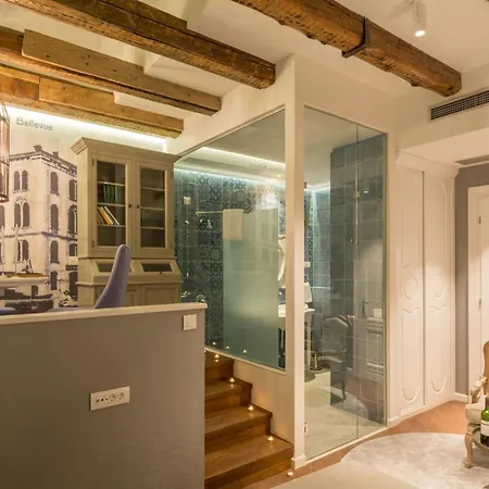 Luxury Procurator 7 In The Heart Of With Roof Terrace 4*