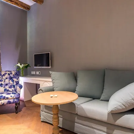 Luxury Procurator 7 In The Heart Of With Roof Terrace 4*
