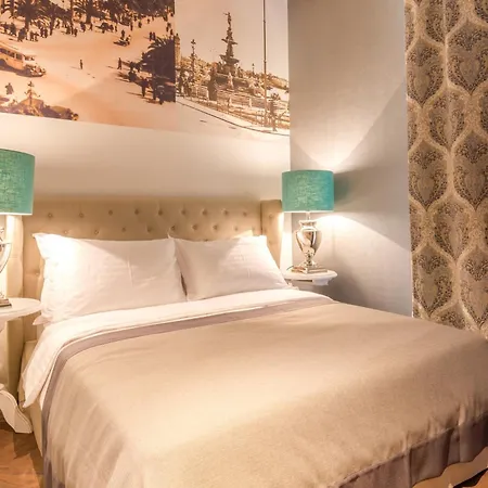 Luxury Procurator 7 In The Heart Of With Roof Terrace
